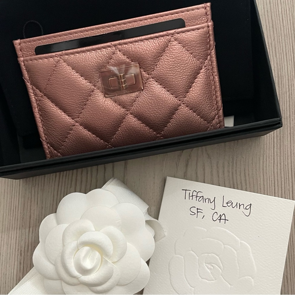 CHANEL 21A 2.55 FLAT CARD HOLDER